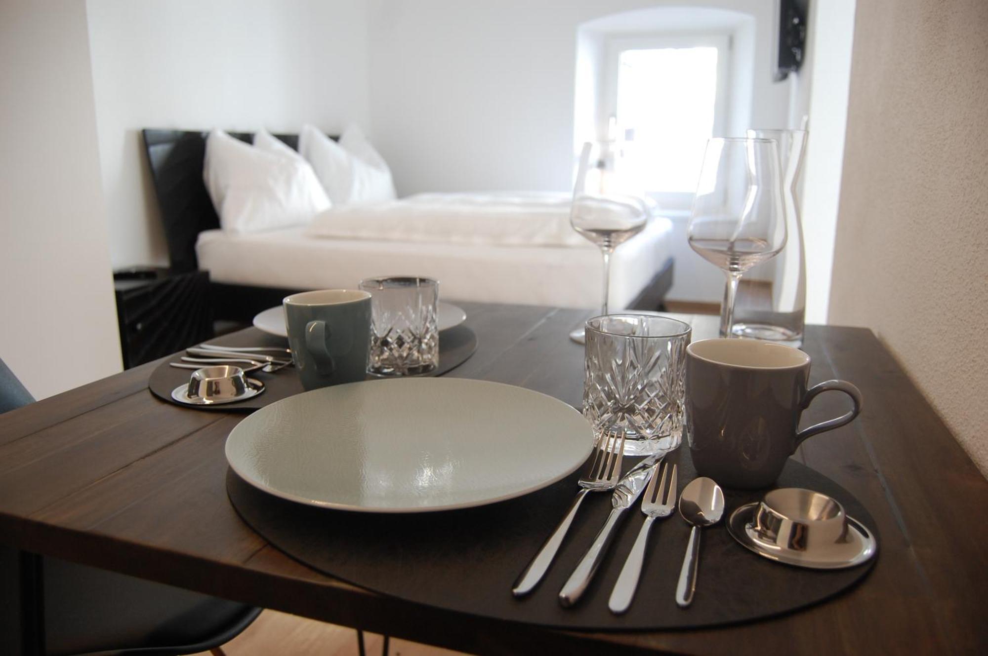Апарт отель Myquartier Luxury Hideaways Инсбрук Экстерьер фото