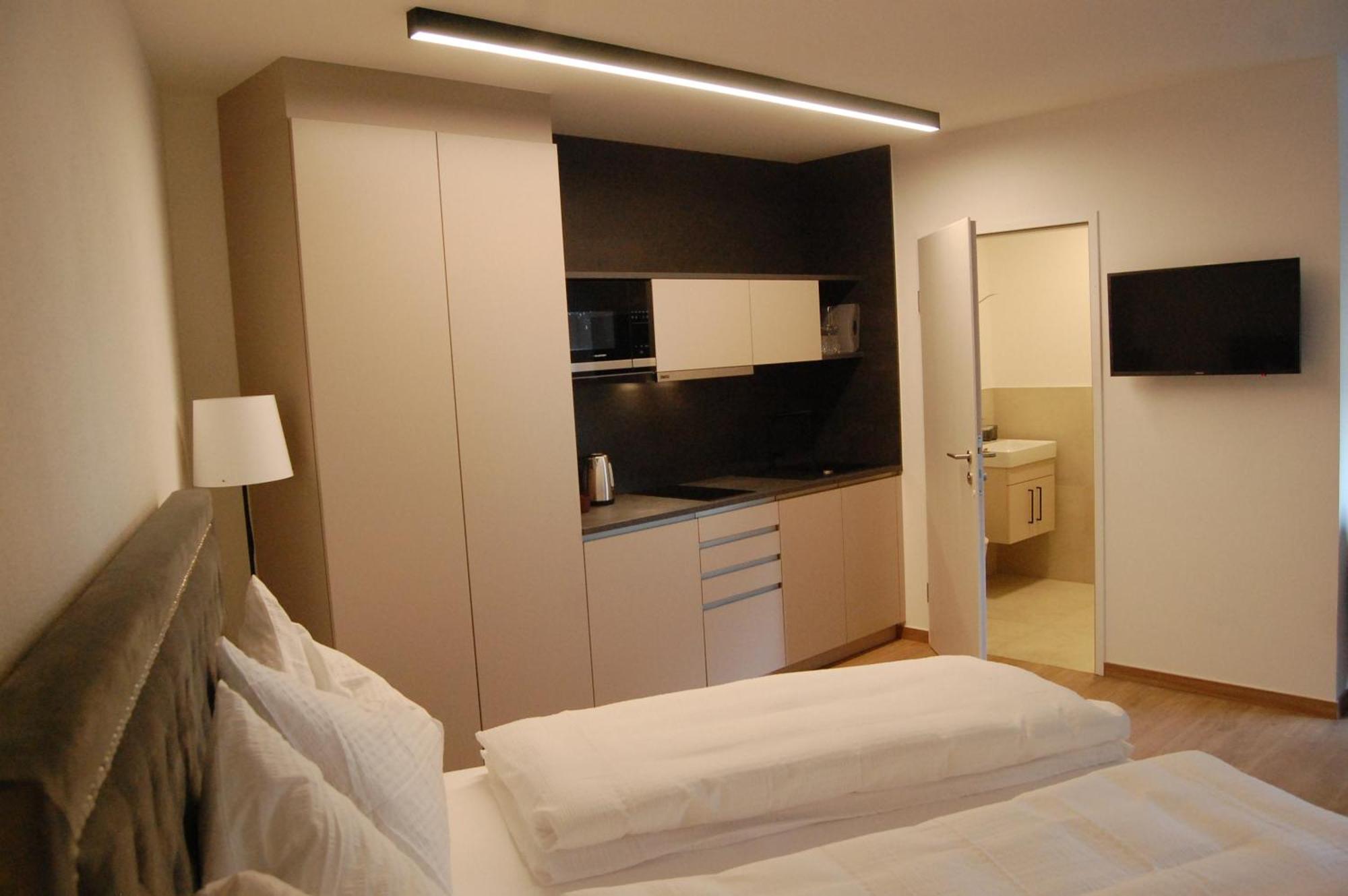Апарт отель Myquartier Luxury Hideaways Инсбрук Экстерьер фото